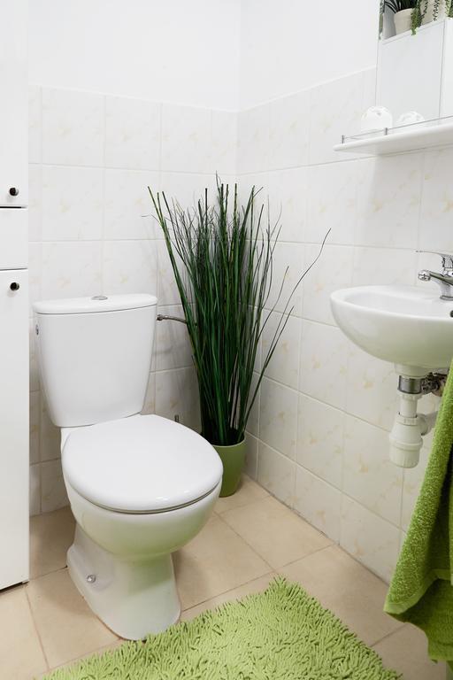 Lovely Garden Flat Near Royal Park Warsaw Phòng bức ảnh
