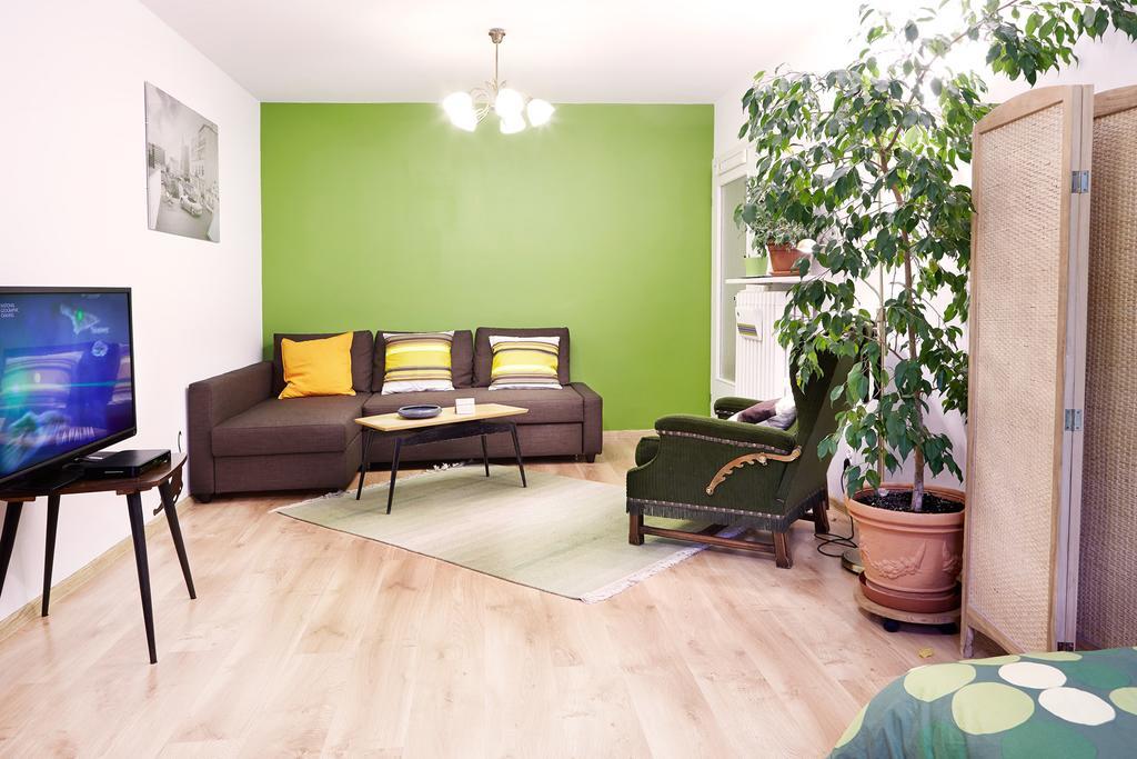 Lovely Garden Flat Near Royal Park Warsaw Phòng bức ảnh