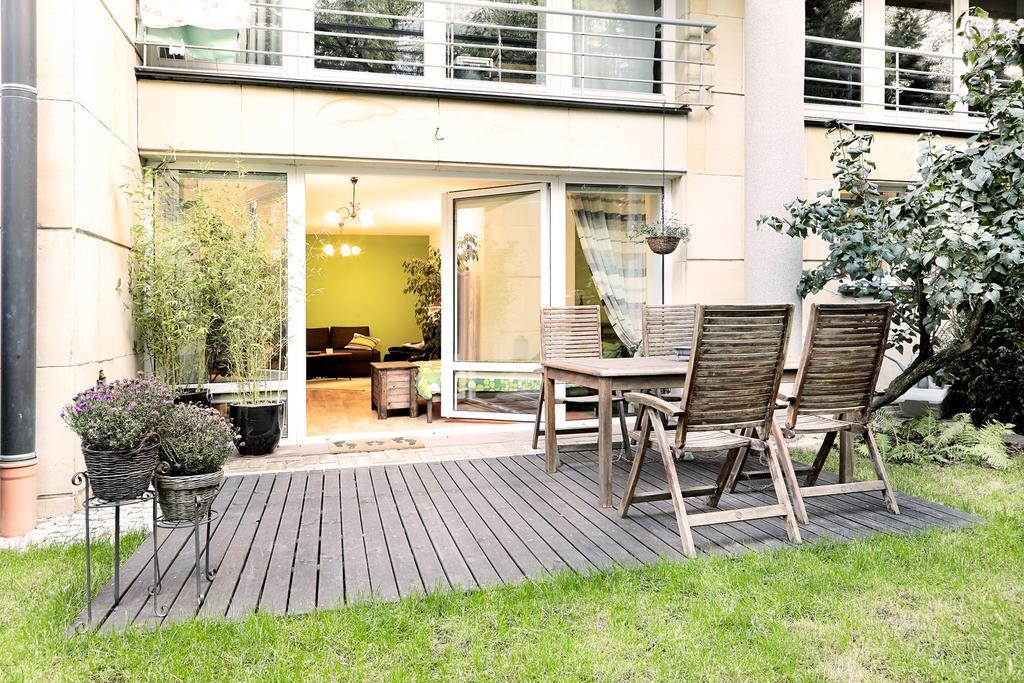 Lovely Garden Flat Near Royal Park Warsaw Phòng bức ảnh